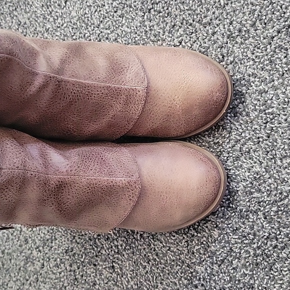 Knot Rated 9 - Spiffy -Taupe - Picture 7 of 8